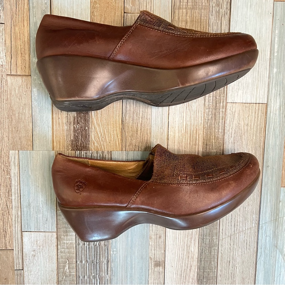 ARIAT Womens Shoes Brown Leather Slip On Wedges Slides Mules Clogs Size 6.5 - Picture 4 of 12